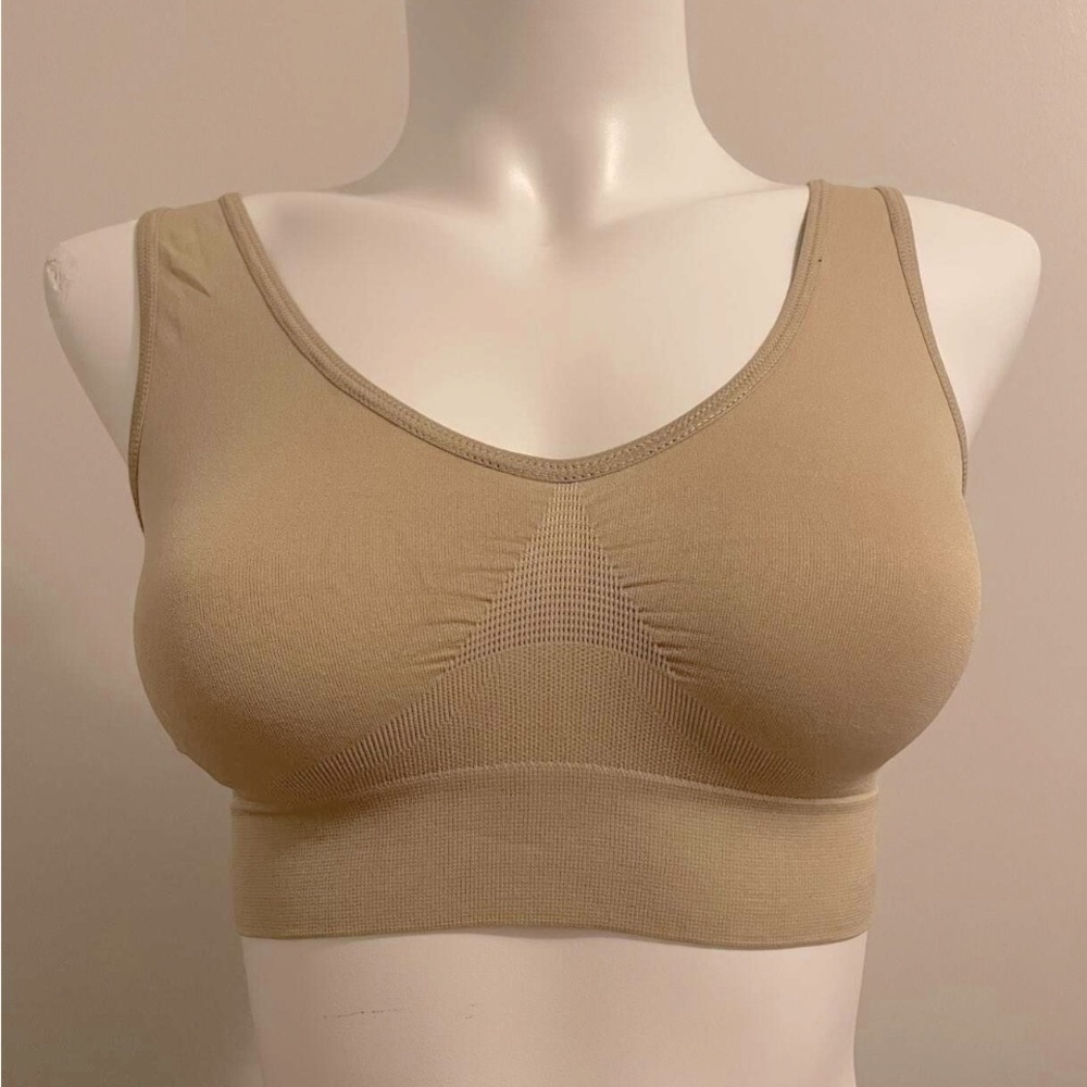 New Rhonda Shear Nude Ahh Bra- Size Small (bin 1Q)